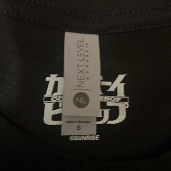 It’s a corgi shirt ! Nothing more to say. This shirt shouldn’t last a day , lol - Picture 3 of 4